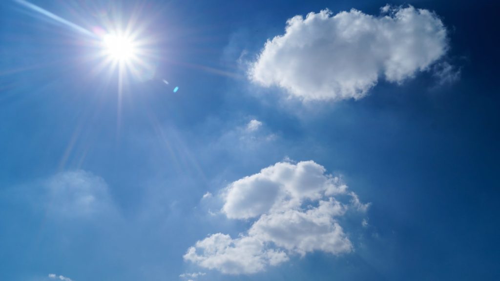 Climate in Winnipeg vs. Alberta