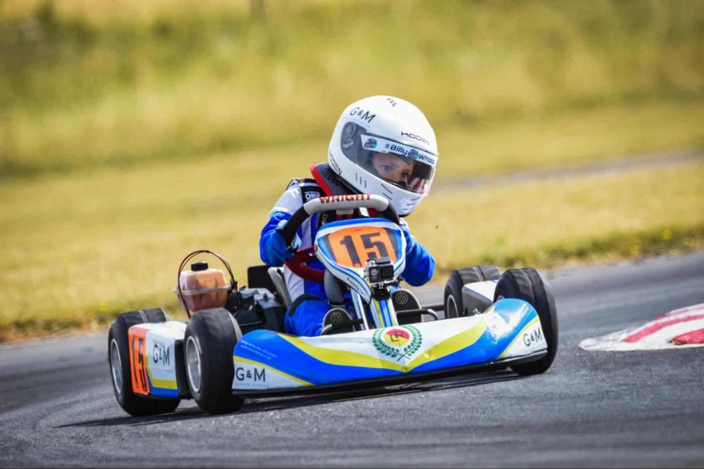 Show your driving skills in the Grand Prix Amusement