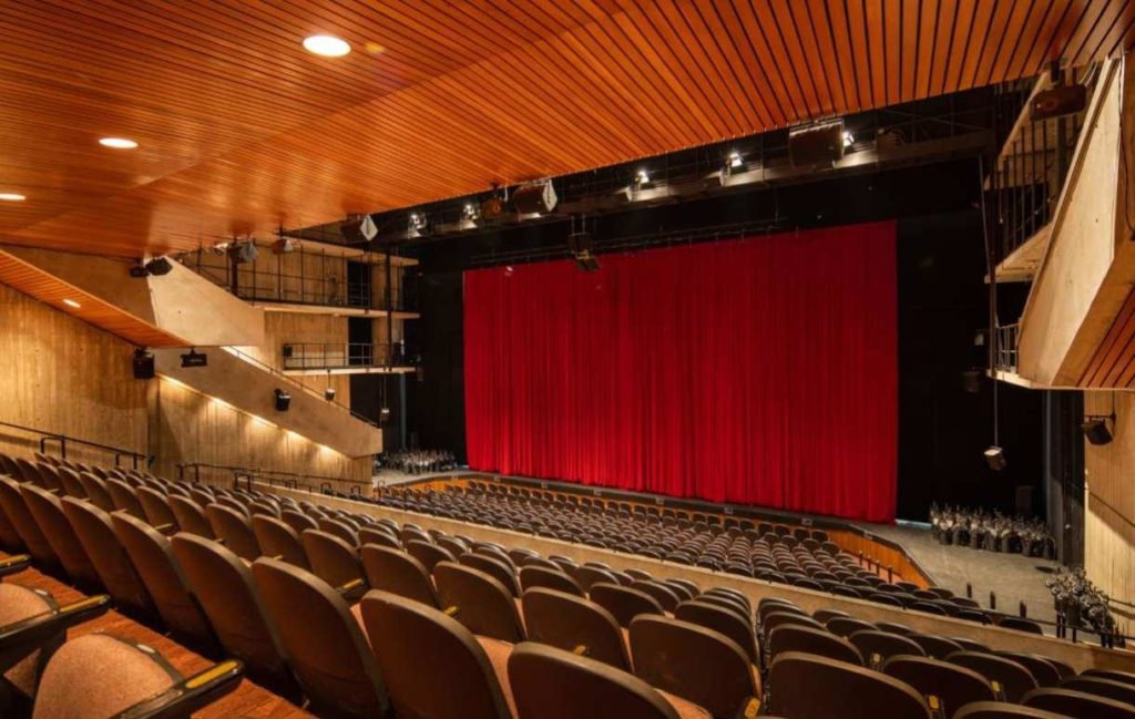 Catch a show at the Royal Manitoba Theatre Centre