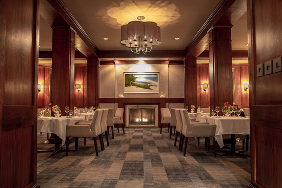 Dine at The Velvet Glove