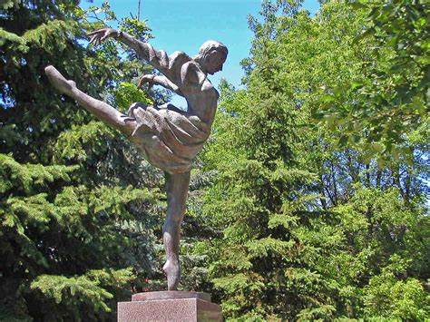 Take a walk through Assiniboine Park