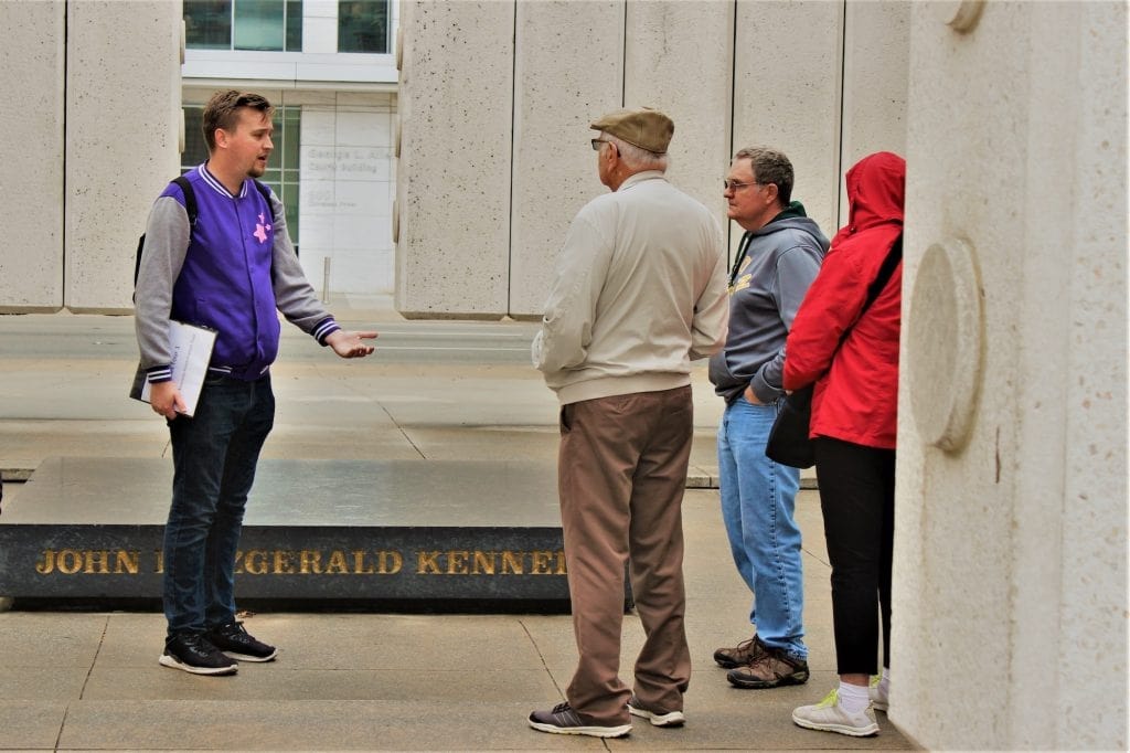 Tour Guides and Excursions