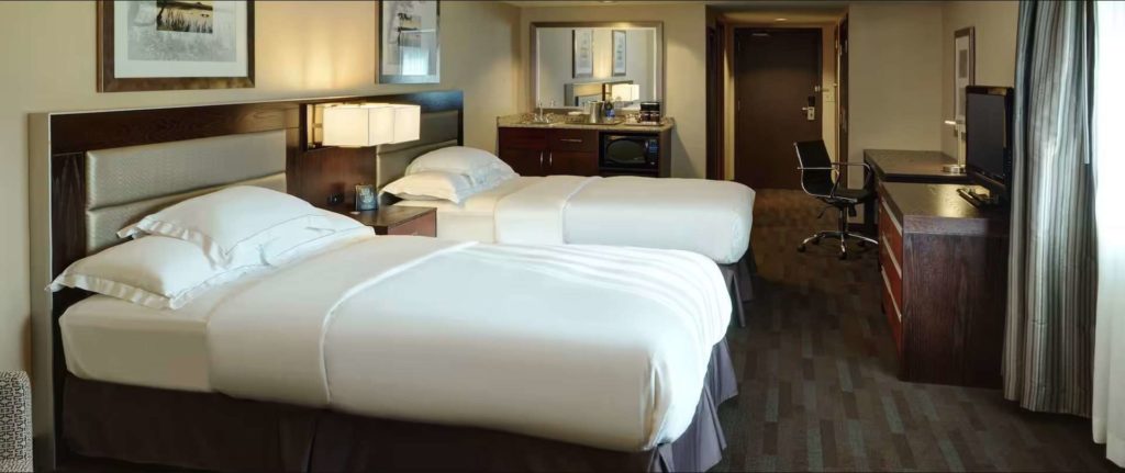 Hilton Winnipeg Airport Suites