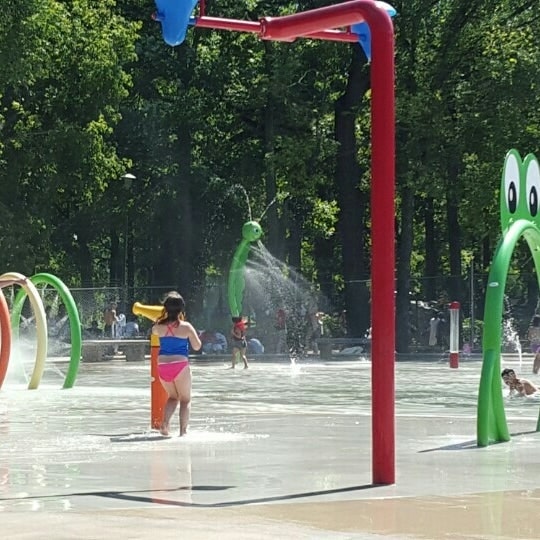 Kildonan Park Outdoor Pool