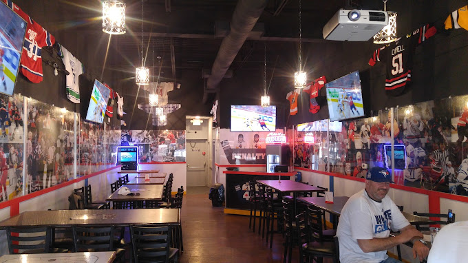 4th Line Pub & Grill