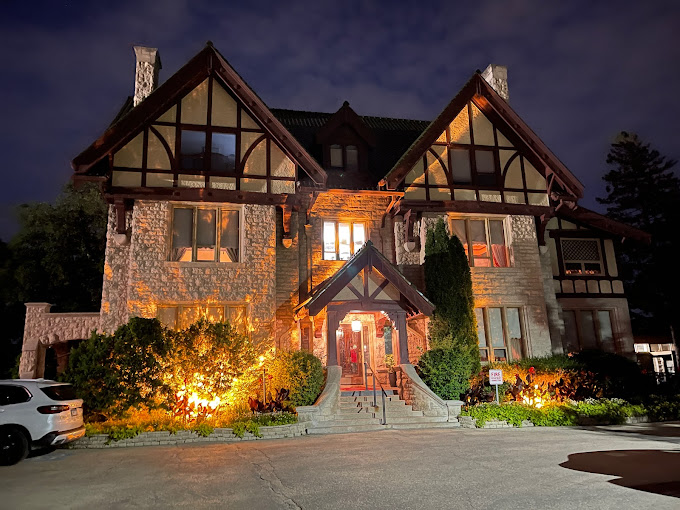 529 Wellington Steakhouse