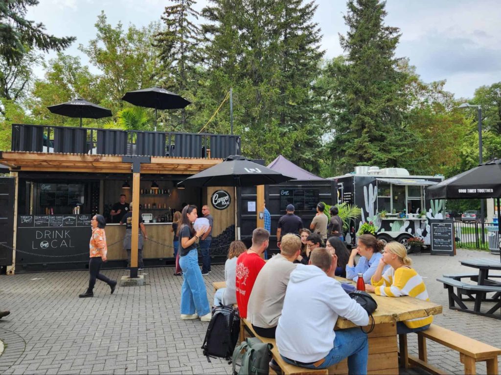 Cargo Bar