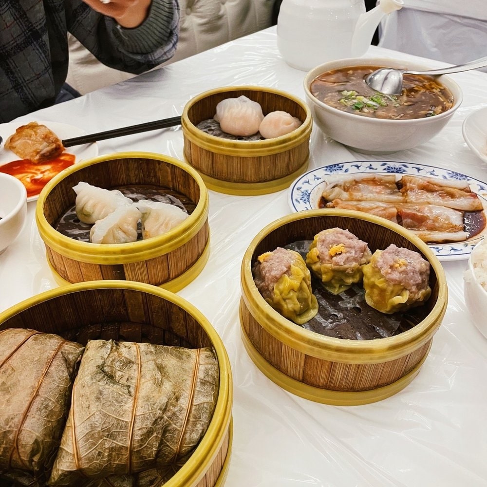 Spring Roll Restaurant