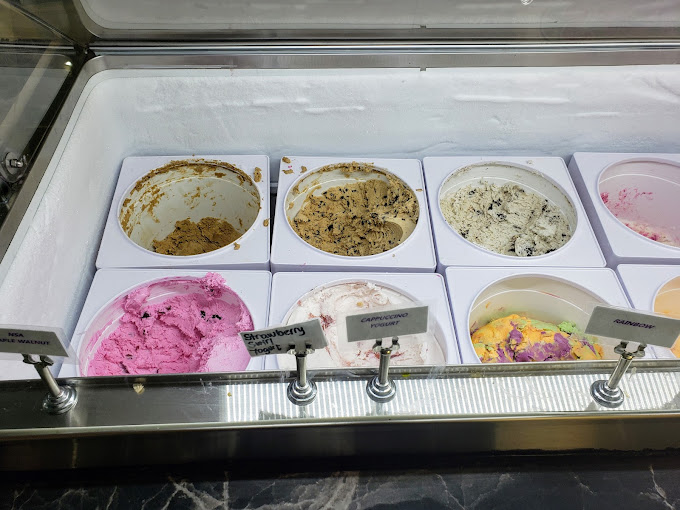 Sweet Tops Ice Cream