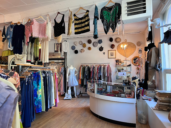 Vantage Vintage Boutique