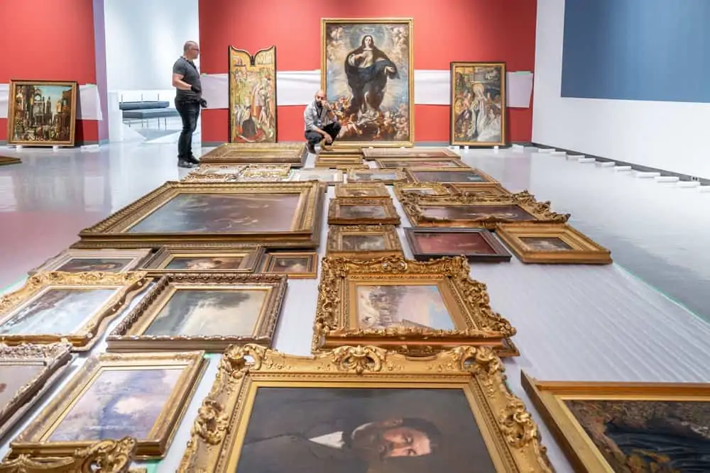 What is Winnipeg Art Gallery