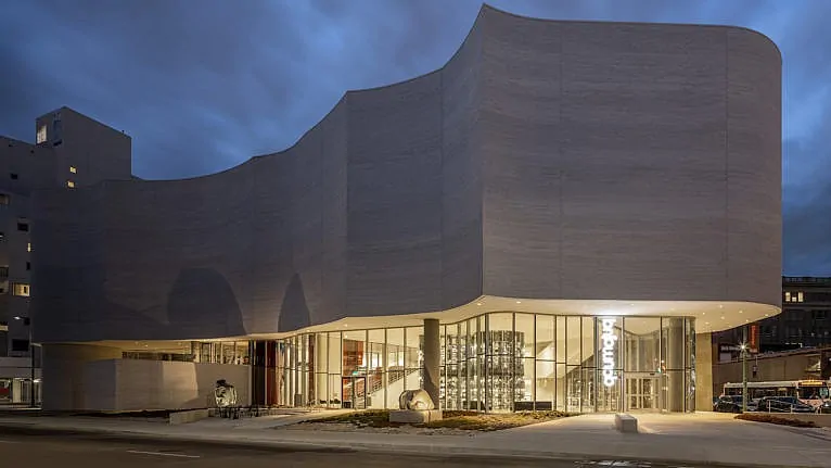 What is Winnipeg Art Gallery